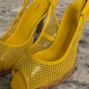 (BAKERS) Ladies high heel shoes size8
